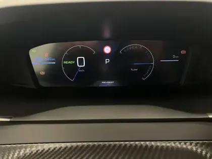 Photo 18 Peugeot 208  Electrique 54 kWh 156ch