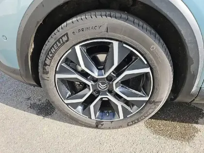 Photo 33 Citroën C4 e- 136 ch Automatique