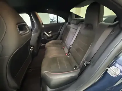 Photo 10 Mercedes CLA  Coupé 200 7G-DCT