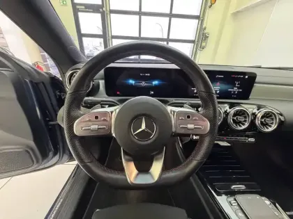 Photo 7 Mercedes CLA  Coupé 200 7G-DCT