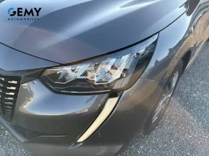 Photo 13 Peugeot 208  PureTech 100 S&S EAT8