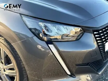 Photo 14 Peugeot 208  PureTech 100 S&S EAT8