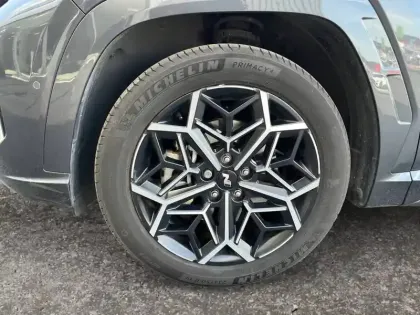 Photo 13 Hyundai Tucson  1.6 T-GDI 230 Hybrid BVA6