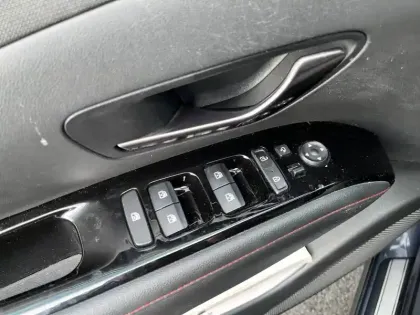 Photo 21 Hyundai Tucson  1.6 T-GDI 230 Hybrid BVA6