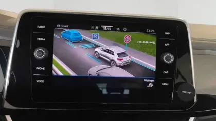 Photo 23 Volkswagen T-roc  1.5 TSI EVO 150 Start/Stop DSG7