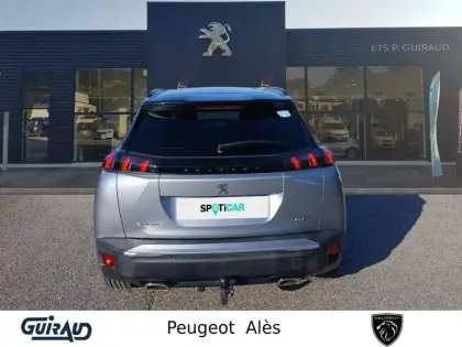 Photo 26 Peugeot 2008  PureTech 130 S&S EAT8