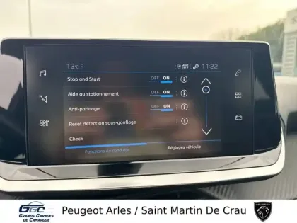 Photo 19 Peugeot 2008  PureTech 130 S&S EAT8