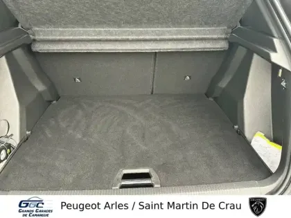 Photo 5 Peugeot 2008  PureTech 130 S&S EAT8