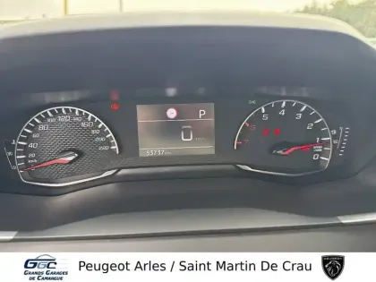 Photo 18 Peugeot 2008  PureTech 130 S&S EAT8