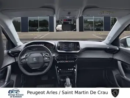 Photo 7 Peugeot 2008  PureTech 130 S&S EAT8