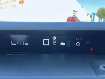 Photo 9 Citroën C3 Aircross  Hybride 145 e-DCS6