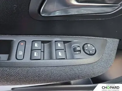 Photo 23 Peugeot 208  PureTech 75 S&S BVM5