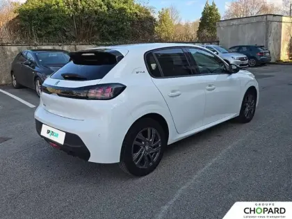 Photo 104 Peugeot 208  PureTech 75 S&S BVM5
