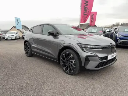 Photo 6 Renault Megane  E-Tech 220 ch autonomie confort