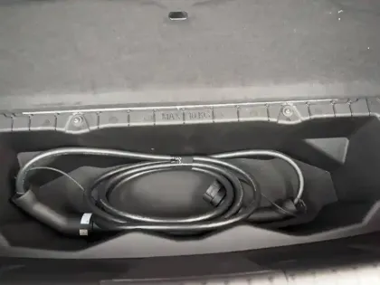 Photo 12 Renault Megane  E-Tech 220 ch autonomie confort