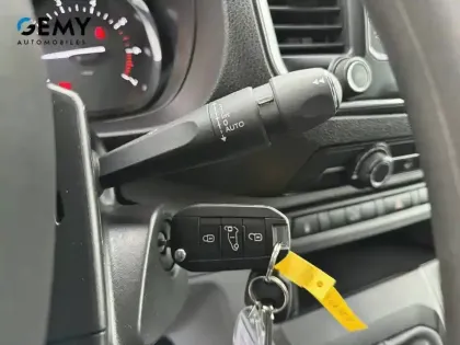 Photo 13 Peugeot Expert  FGN TOLE STANDARD 1.5 BLUEHDI 120 S&S BVM6