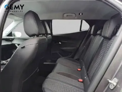 Photo 9 Peugeot 2008  PureTech 130 S&S BVM6