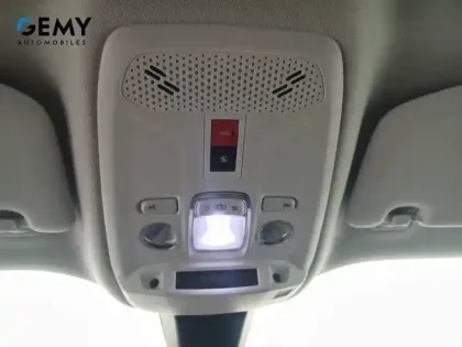 Photo 49 Peugeot 2008  PureTech 130 S&S BVM6