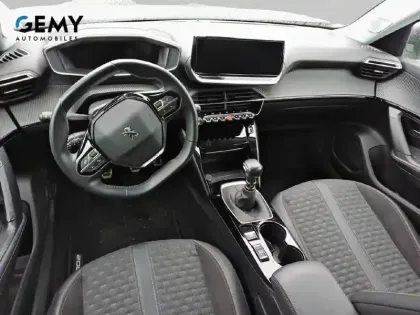 Photo 7 Peugeot 2008  PureTech 130 S&S BVM6