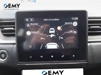 Photo 38 Renault Captur  E-Tech hybride 145