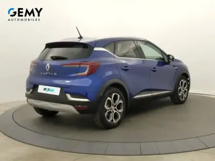 Photo 67 Renault Captur  E-Tech hybride 145