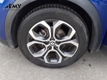 Photo 35 Renault Captur  E-Tech hybride 145