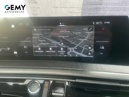 Photo 17 Peugeot 3008  Hybrid 136 e-DCS6