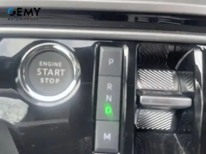 Photo 24 Peugeot 3008  Hybrid 136 e-DCS6