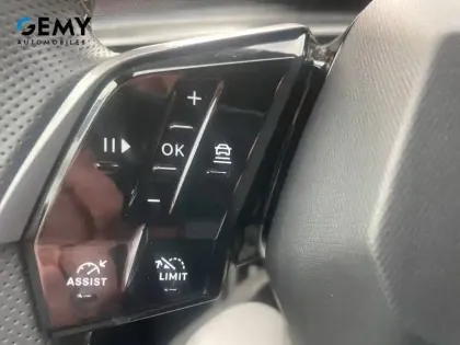 Photo 14 Peugeot 3008  Hybrid 136 e-DCS6