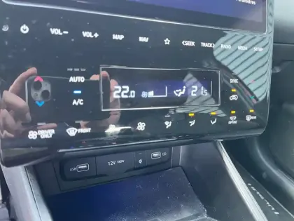 Photo 27 Hyundai Tucson  1.6 T-GDI 230 Hybrid BVA6