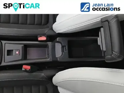 Photo 75 Citroën C3 Aircross  Hybride 145 e-DCS6