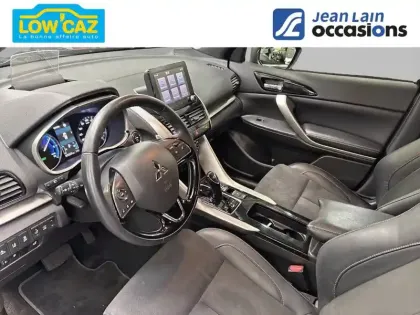 Photo 10 Mitsubishi Eclipse  Cross 2.4 MIVEC PHEV Twin Motor 4WD