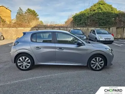 Photo 109 Peugeot 208  PureTech 75 S&S BVM5