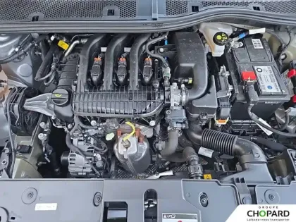 Photo 99 Peugeot 208  PureTech 75 S&S BVM5