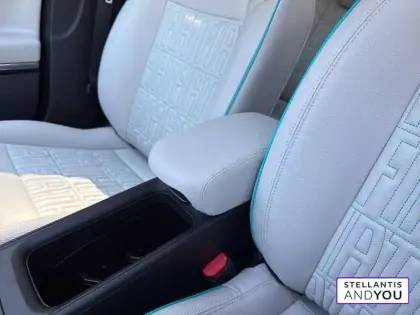 Photo 55 Fiat 600  T-Gen 3 1.2 Hybrid 145ch eDCT6