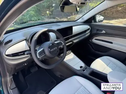 Photo 42 Fiat 600  T-Gen 3 1.2 Hybrid 145ch eDCT6