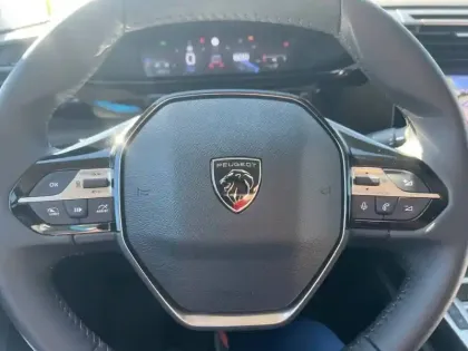 Photo 19 Peugeot 308  BlueHDi 130ch S&S EAT8