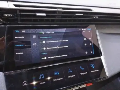 Photo 82 Peugeot 308  SW PHEV 180 e-EAT8