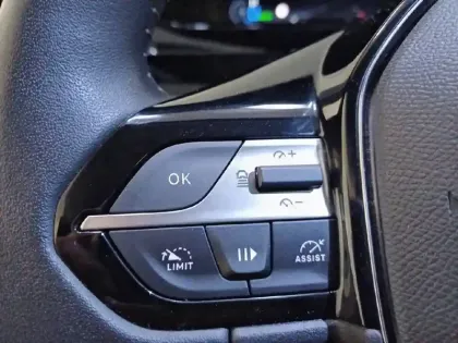 Photo 85 Peugeot 308  SW PHEV 180 e-EAT8