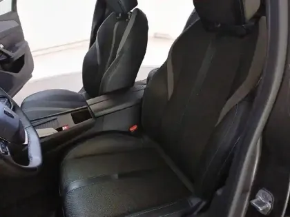 Photo 10 Peugeot 308  SW PHEV 180 e-EAT8