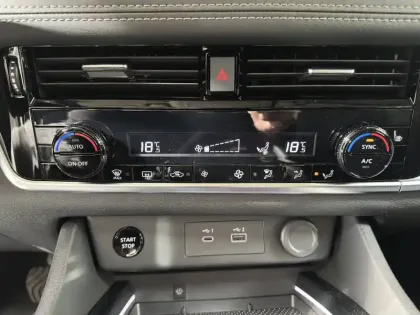 Photo 79 Nissan X-trail  e-POWER 204 ch