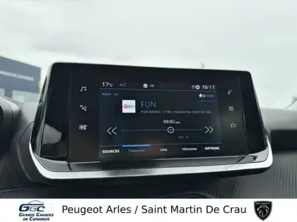 Photo 16 Peugeot 2008  PureTech 100 S&S BVM6