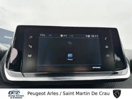 Photo 19 Peugeot 2008  PureTech 100 S&S BVM6