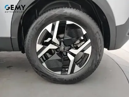 Photo 10 Peugeot 2008  Hybrid 136 e-DCS6