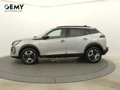 Photo 18 Peugeot 2008  Hybrid 136 e-DCS6