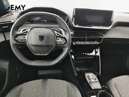 Photo 7 Peugeot 2008  Hybrid 136 e-DCS6