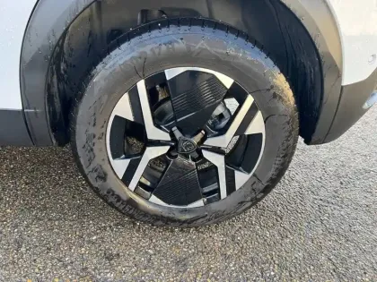 Photo 10 Peugeot 2008  Hybrid 145 e-DCS6