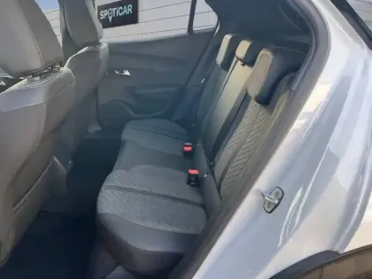 Photo 9 Peugeot 2008  Hybrid 145 e-DCS6