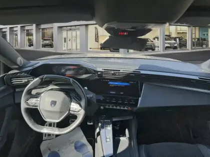 Photo 7 Peugeot 308  PHEV 180 e-EAT8