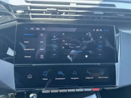 Photo 14 Peugeot 308  PHEV 180 e-EAT8